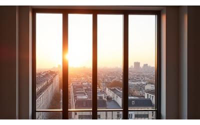 Fenêtre installée avec vue sur Paris